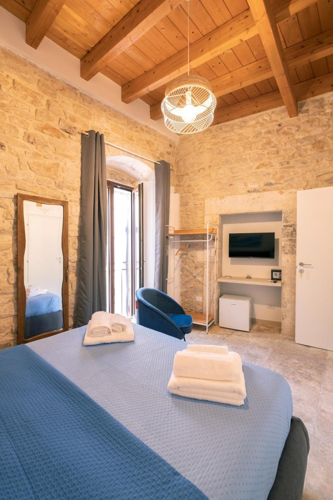 Bitetto Palazzo Rizzi Dimora Dei Templari酒店 外观 照片